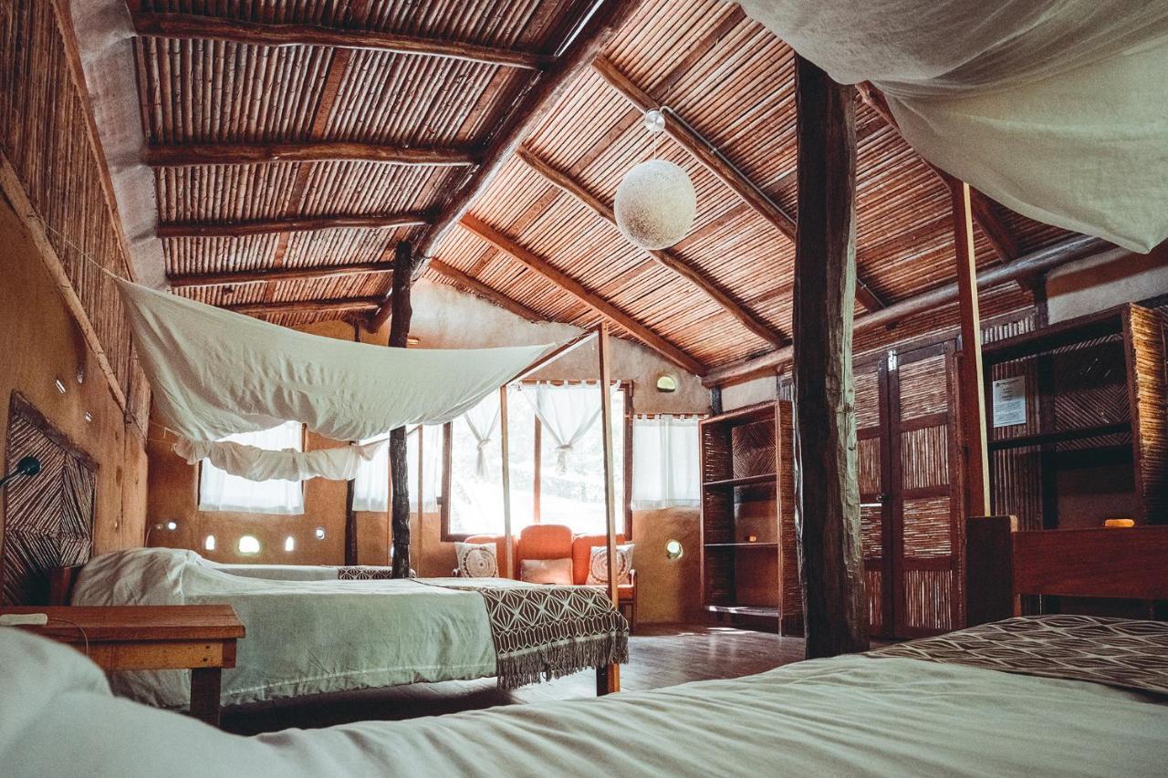 Chirapa Manta Amazon Lodge Lamas Exterior photo